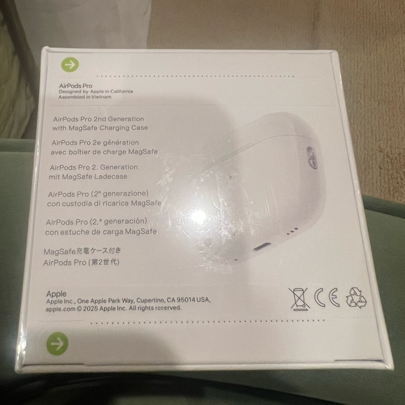 Apple AirPods Pro Box with White Packaging - Picture 4 of 4